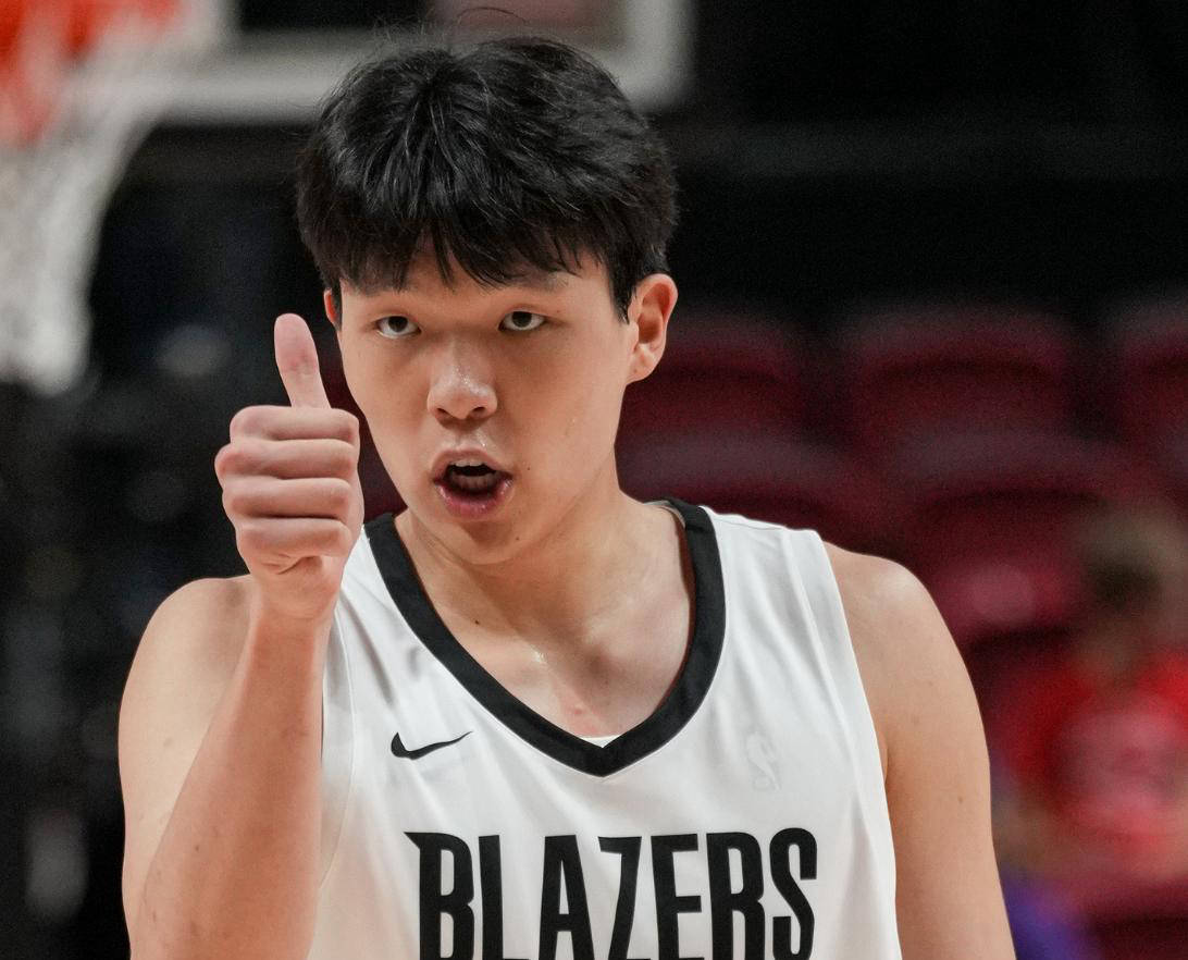 亚博体育登录入口-转会期体能课后，北京首钢篮板制胜备战国王杯，底气十足，身体对抗强度拉满