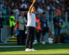 亚博体育app官网-赛地聚焦：意甲冲刺阶段热度飙升，里昂临场应变，震撼外界，控场能力受关注